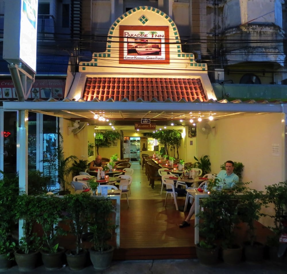 Paradise Inn 4/49