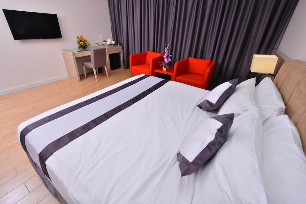 NU Hotel KL Sentral 15/31