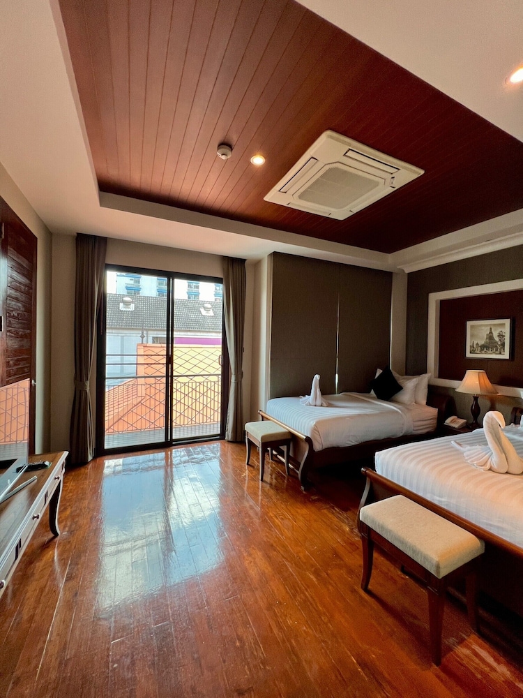 Yotaka Bangkok Hotel 18/49