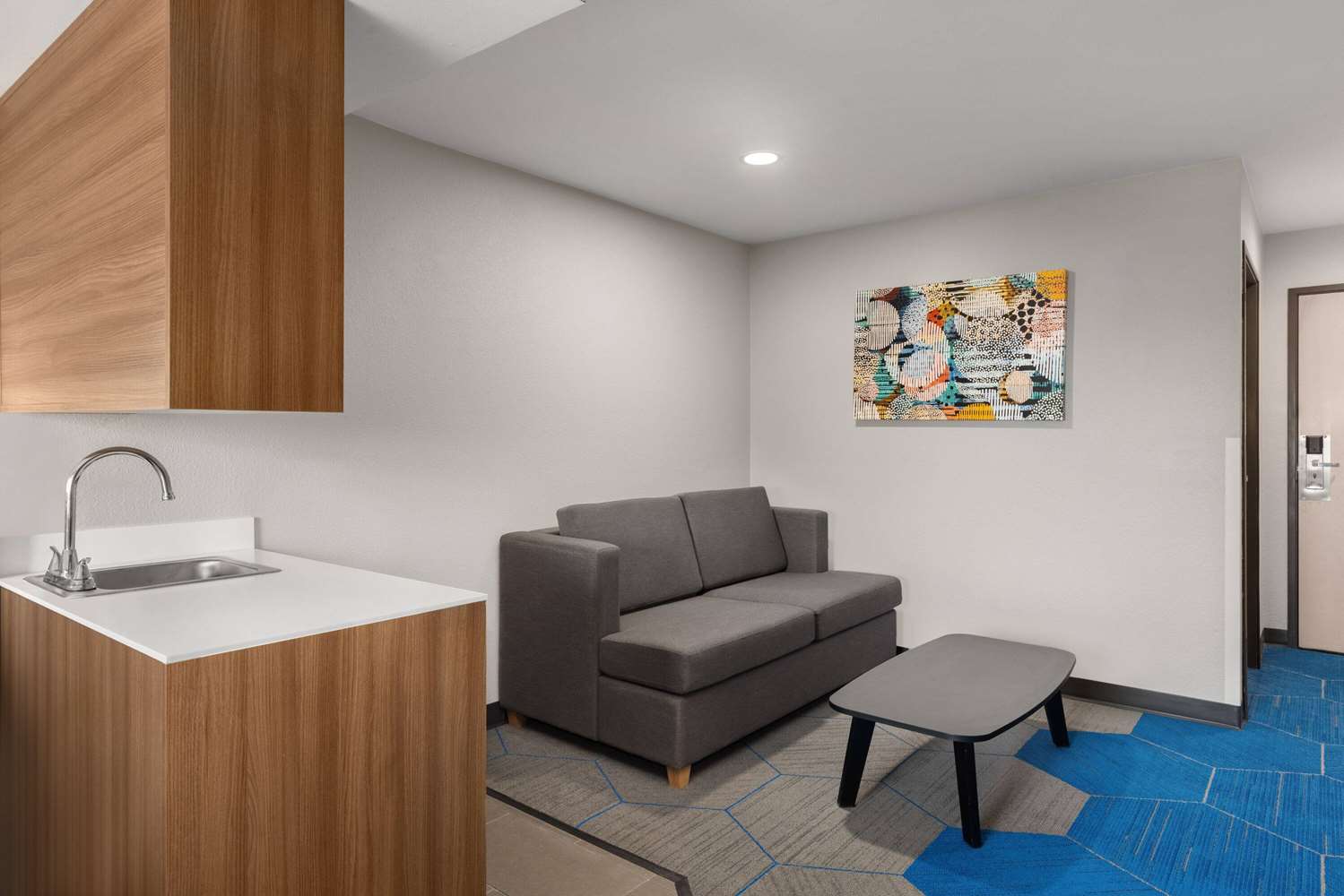 Microtel Inn & Suites by Wyndham Independence 19/29