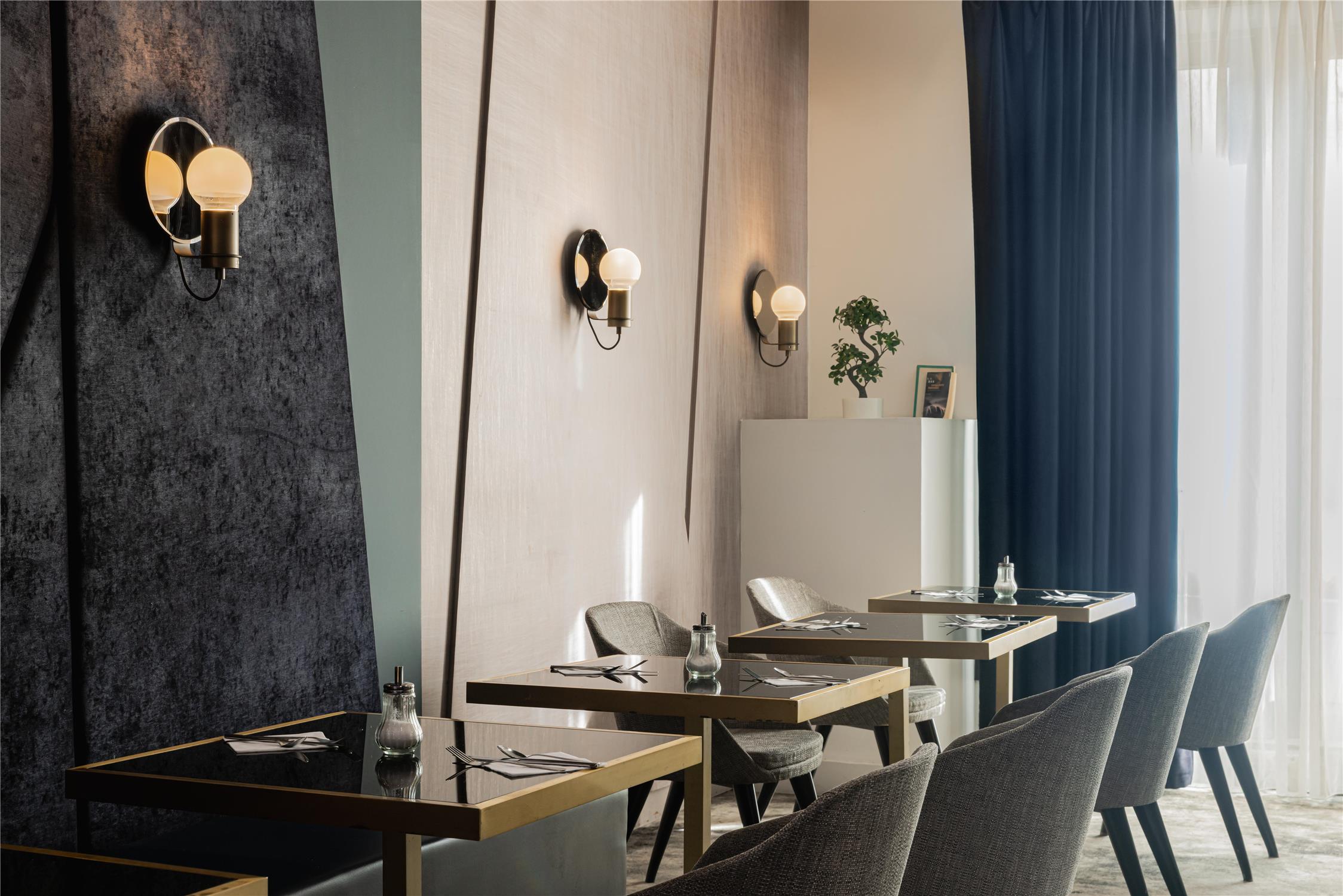 Best Western Plus Hotel Comedie Saint-Roch 48/58