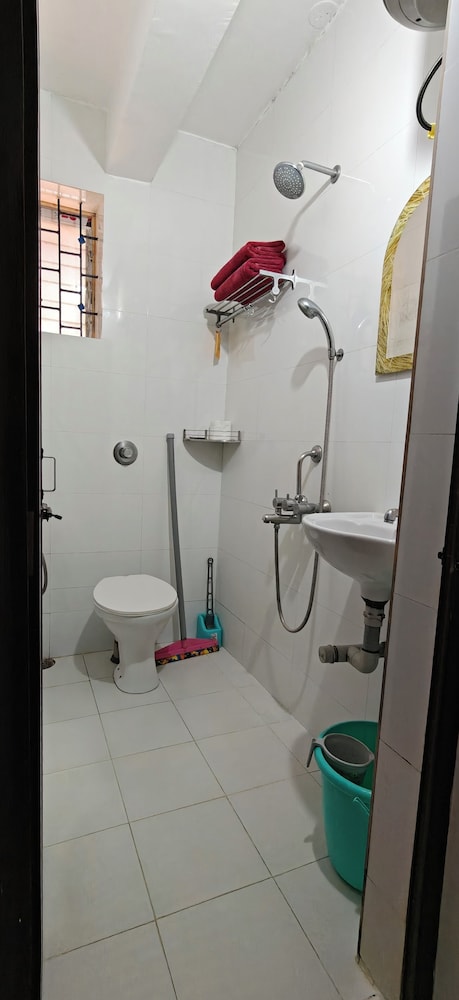 Hilias Retreat 50/50