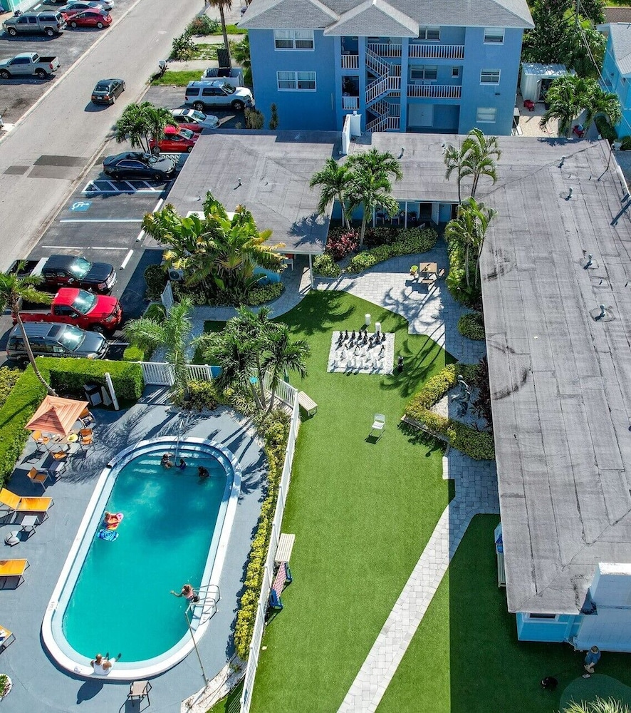 The Villas at St Pete Beach 45/50