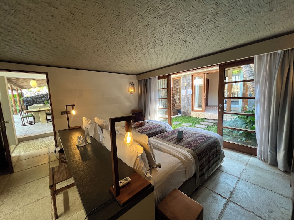 The Purist Villas And Spa 28/78