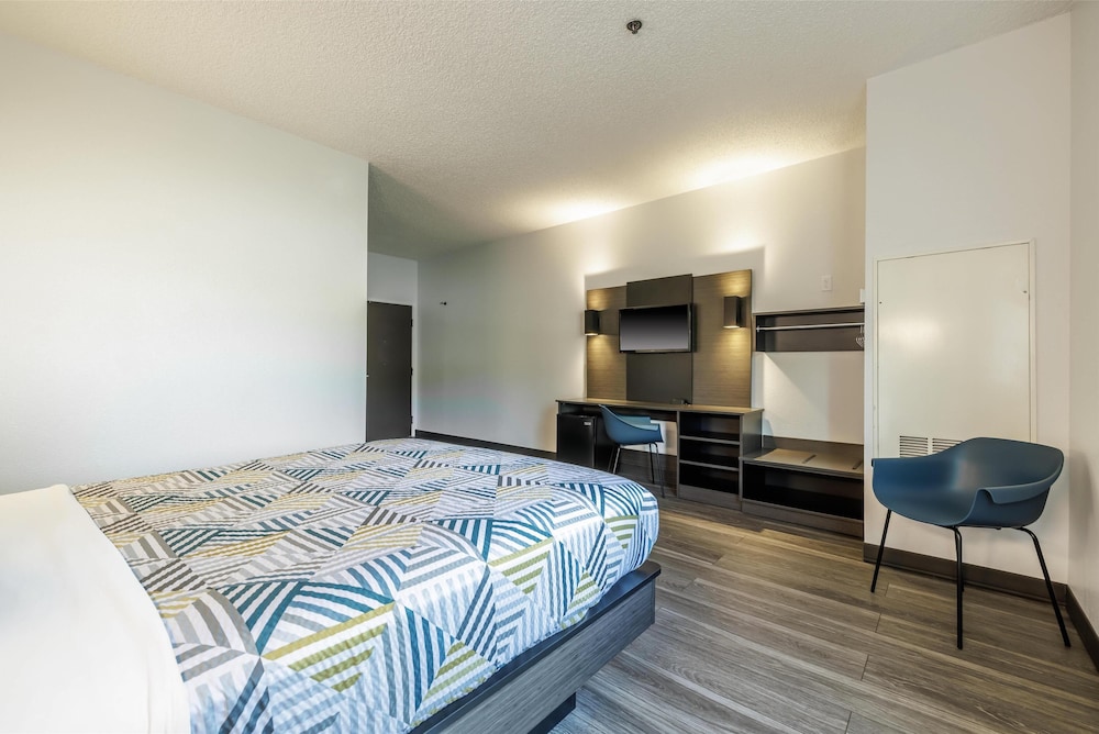 Motel6 Missoula, MT 40/65