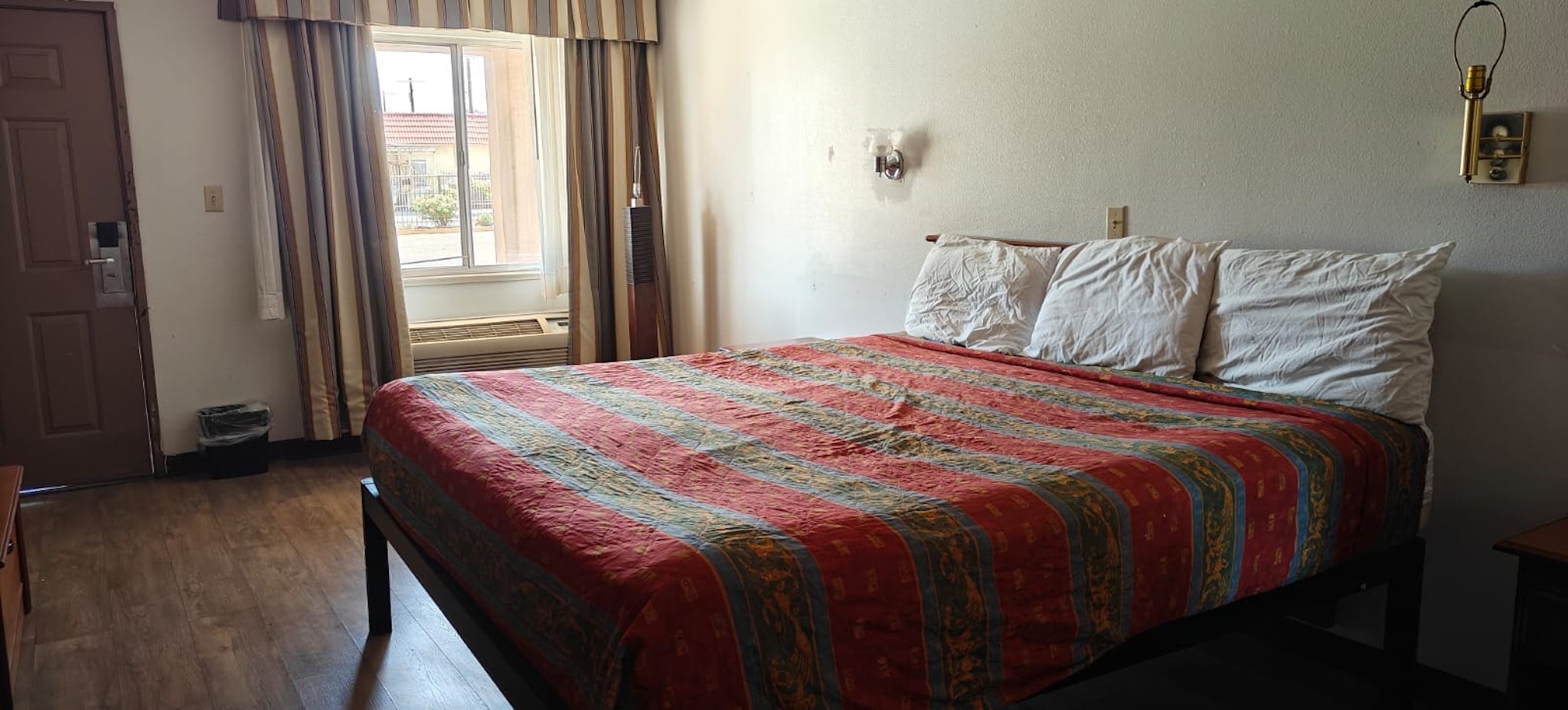 Albuquerque Inn Near Airport I 40 9/34