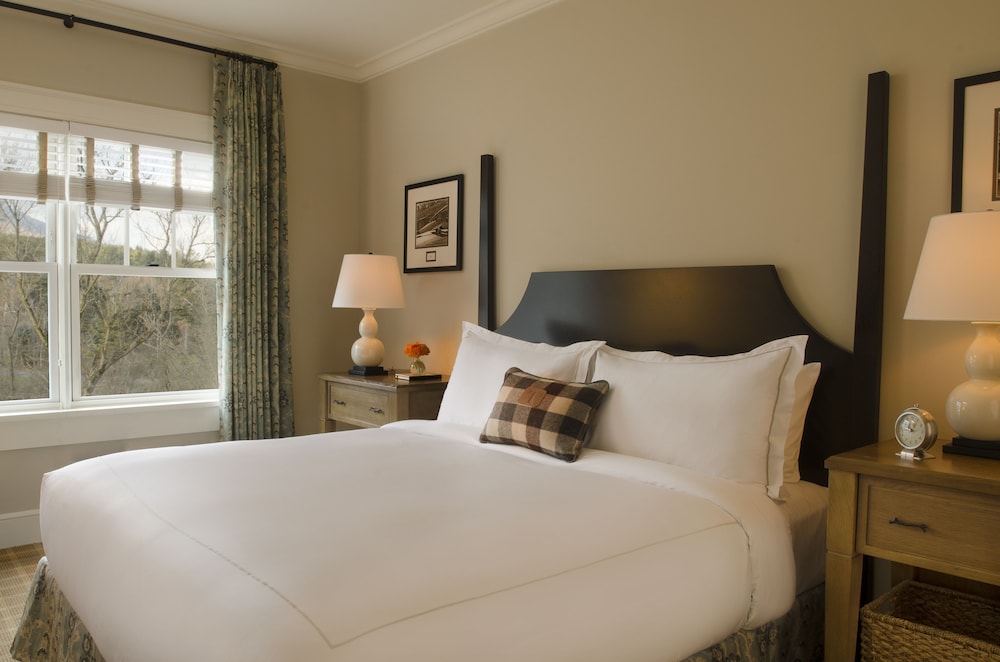 Kimpton Taconic Hotel 11/73