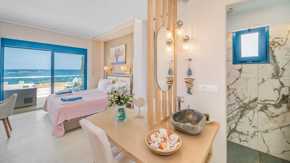 Pyrgos Beach Apartments 31/50