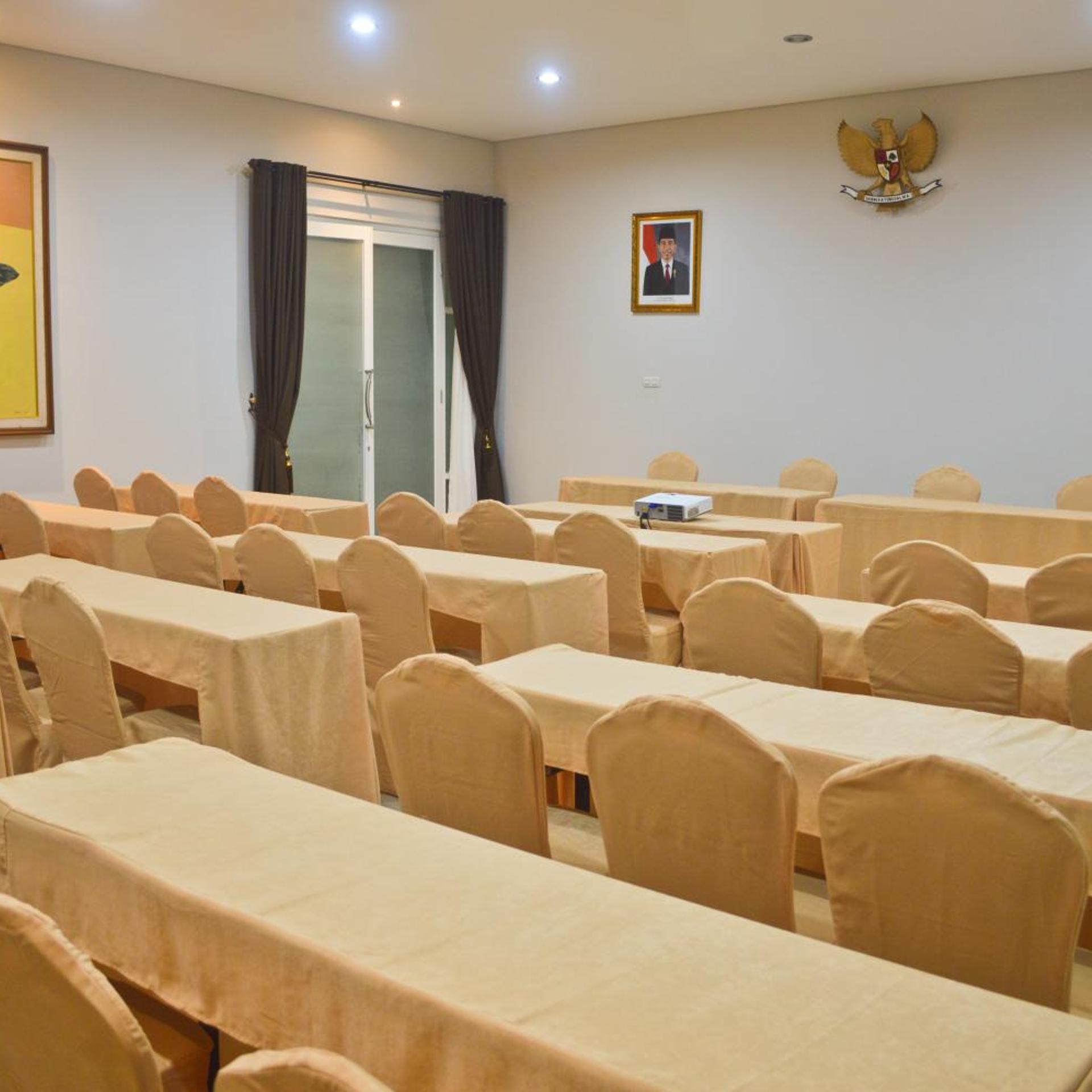 The Cabin Tanjung Hotel Wonosobo 36/48