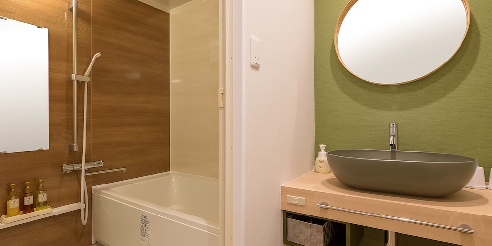 Tokai City Hotel 30/70