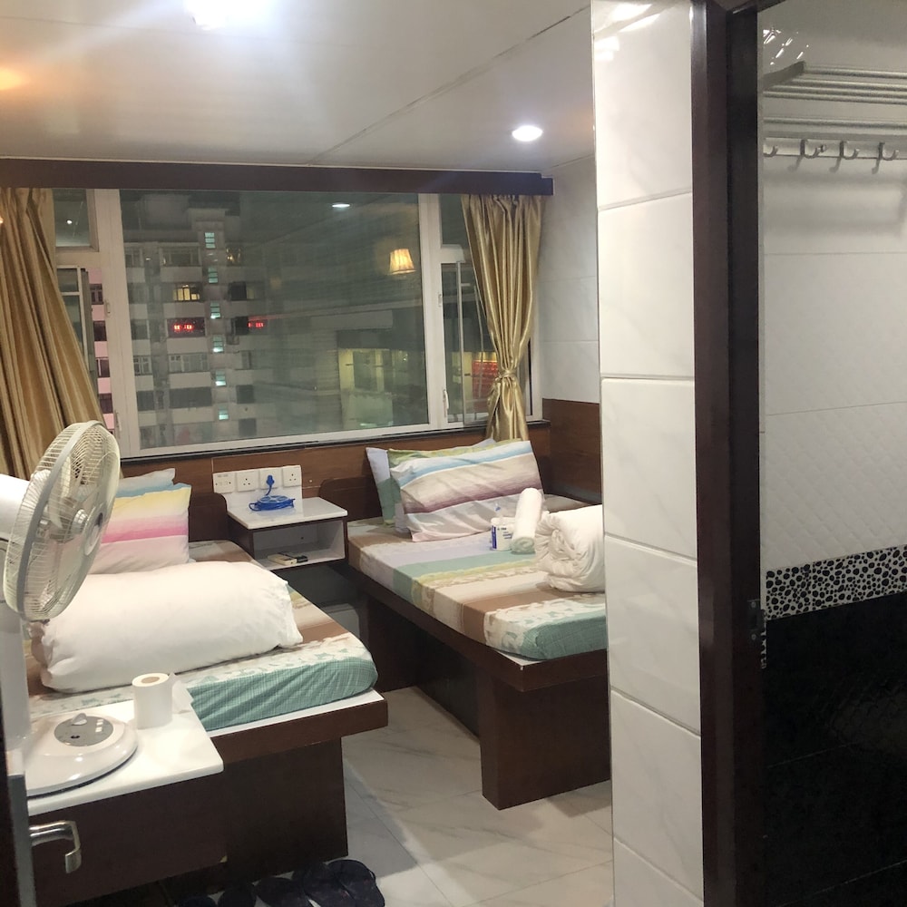 Kyoto Guest House 48/49