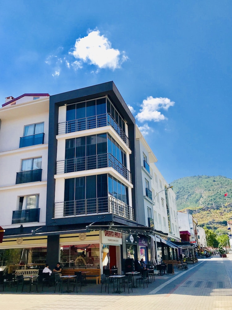 Midtown Fethiye Residences 1/33