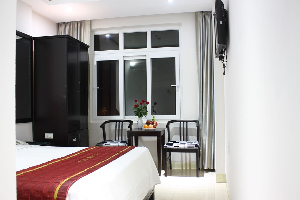 Misa Hotel 38/75