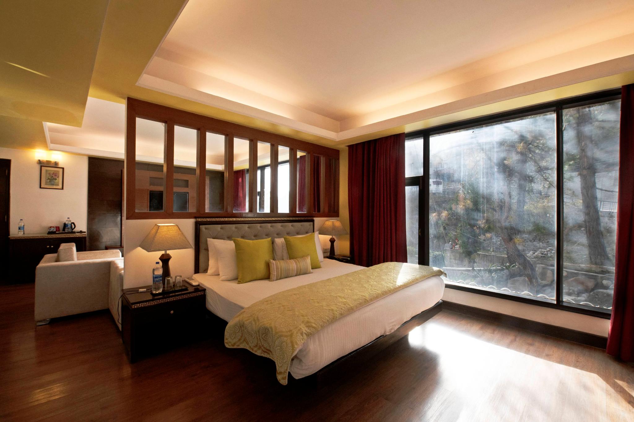 Room, Double Bed, River View