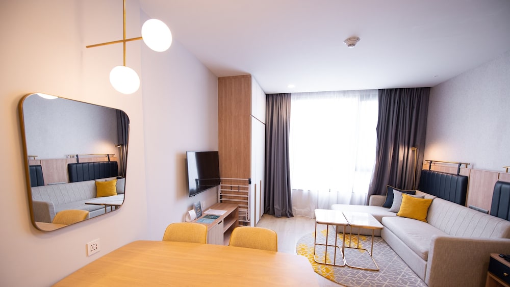Staybridge Suites Bangkok Thonglor 37/80
