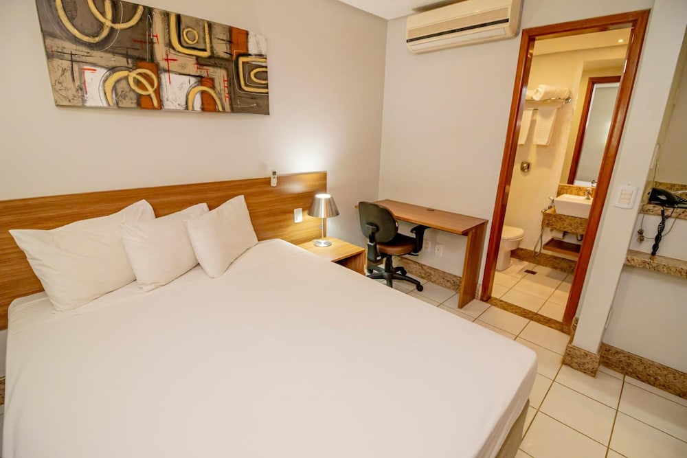 Sun Square Suites Hotel by GP 4/50