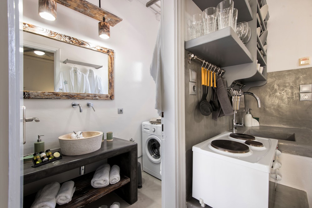 Blue Waves Suites & Apartments - To Kyma 49/49