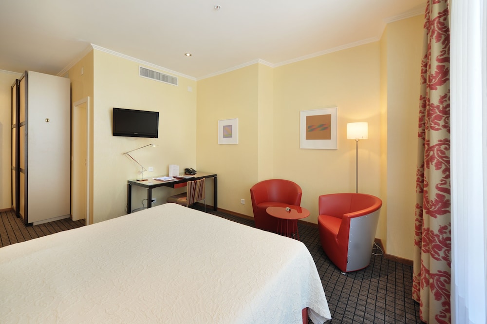Hotel Victoria Lausanne 8/66
