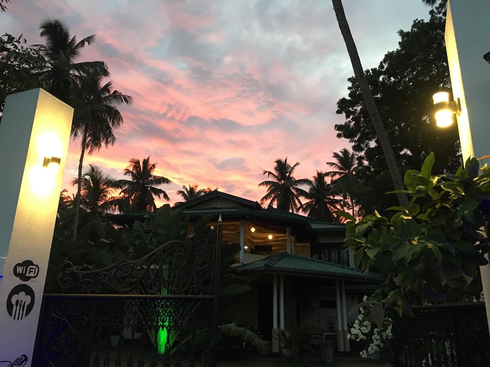 All View Resort 7/50