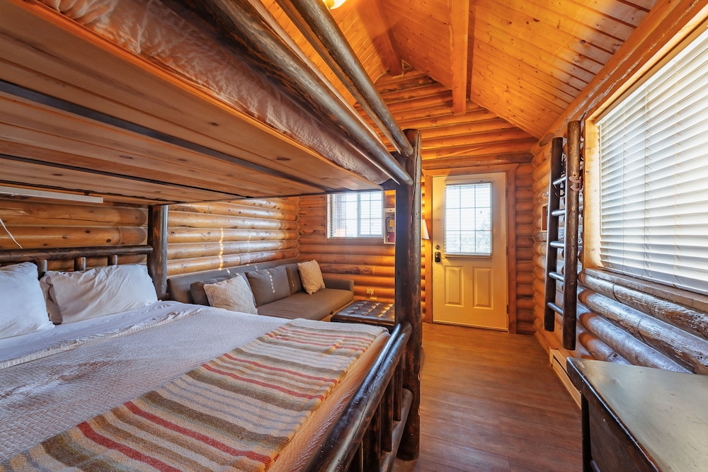 Zion Ponderosa Ranch Resort 14/51