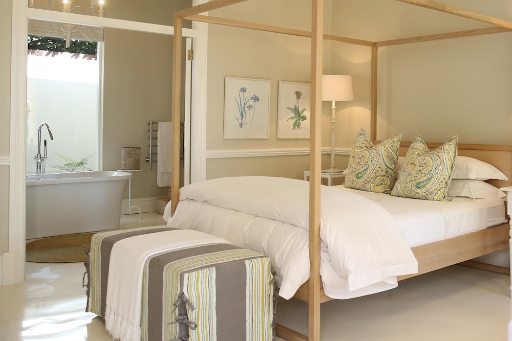 Lexden Guesthouse 12/49