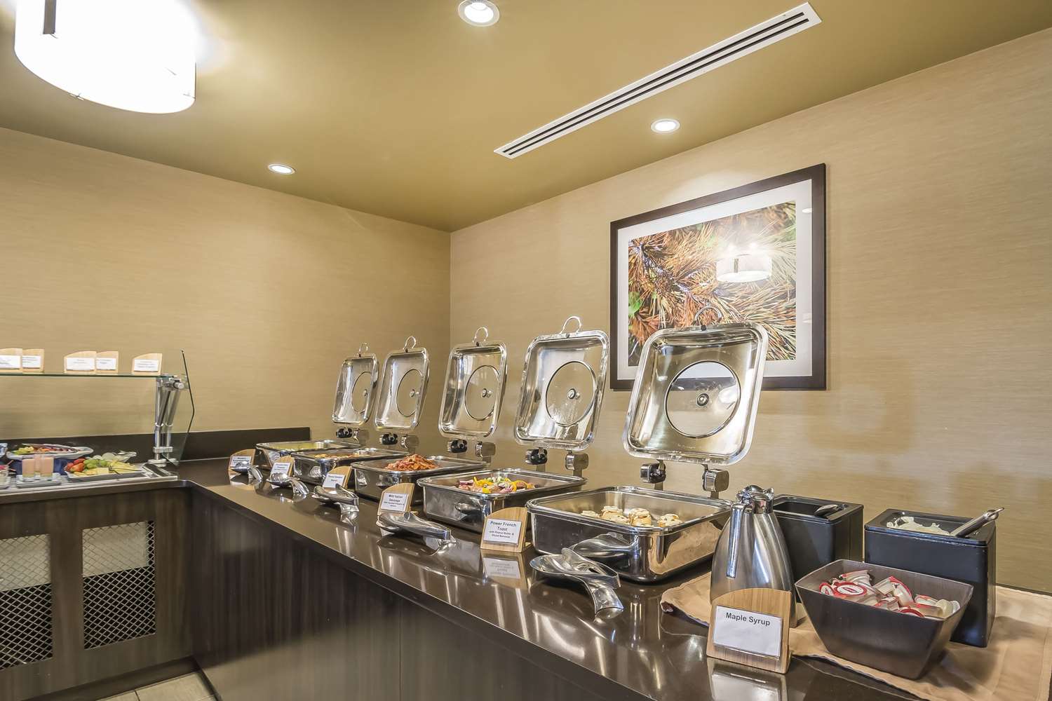 Quality Hotel & Conference Centre Fort McMurray 12/41