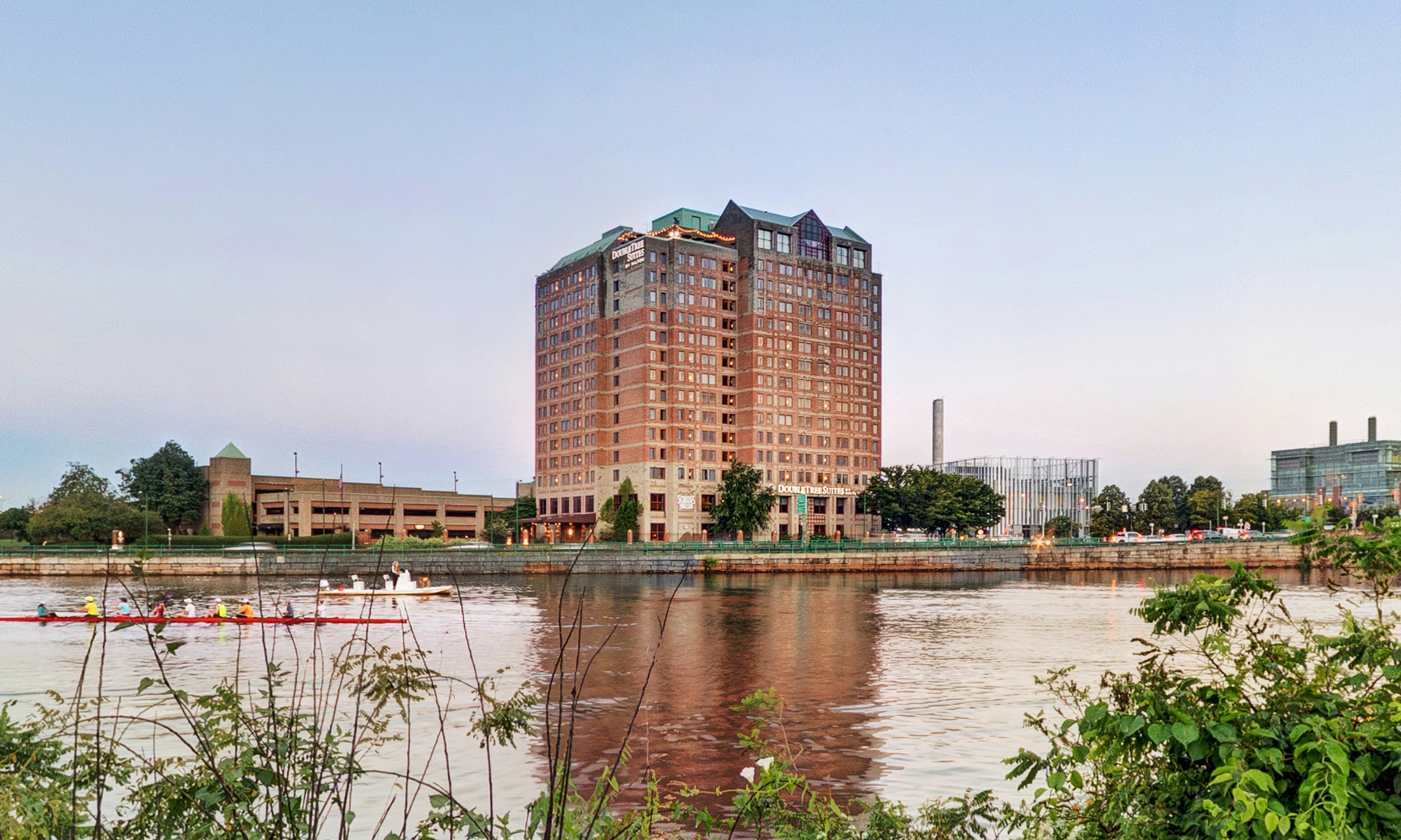 Doubletree Suites By Hilton Hotel Boston-Cambridge 73/76