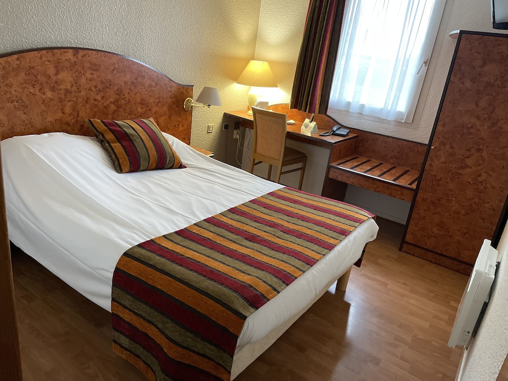 Logis Cottage Hotel 9/66