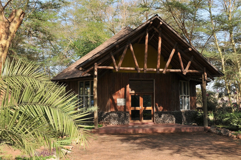 Ol Tukai Lodge Amboseli 2/50