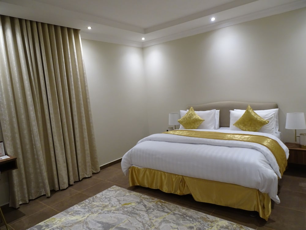 كومفورت إن تعاون(Comfort Inn Taawn) 12/53