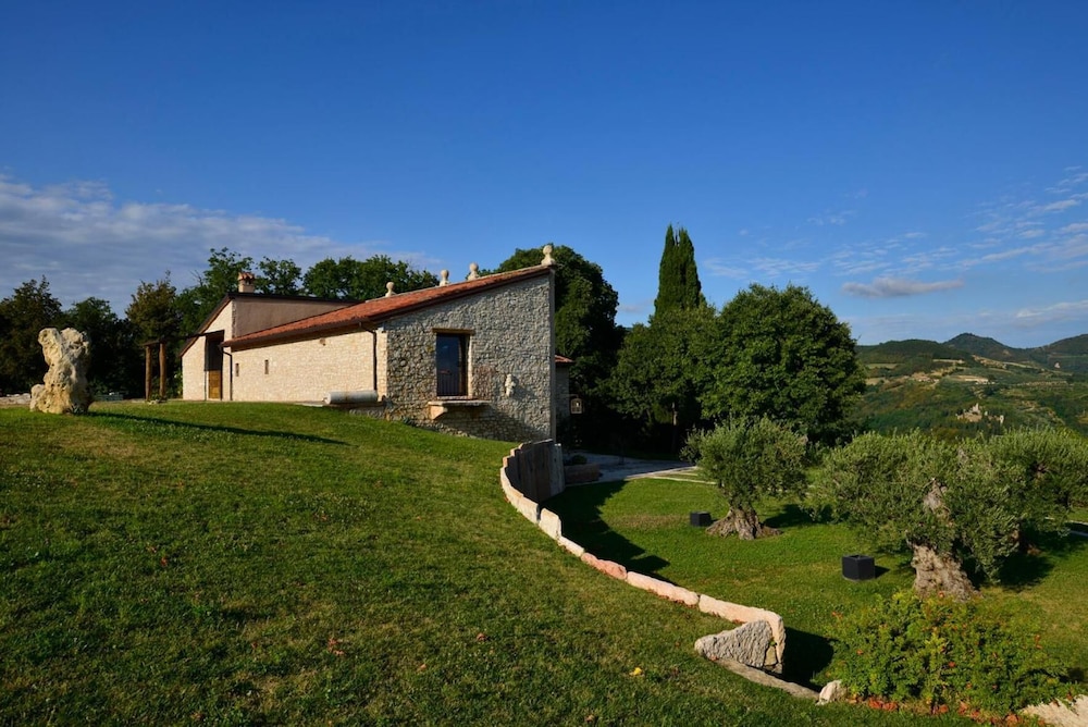 Tenuta Le Cave 73/79