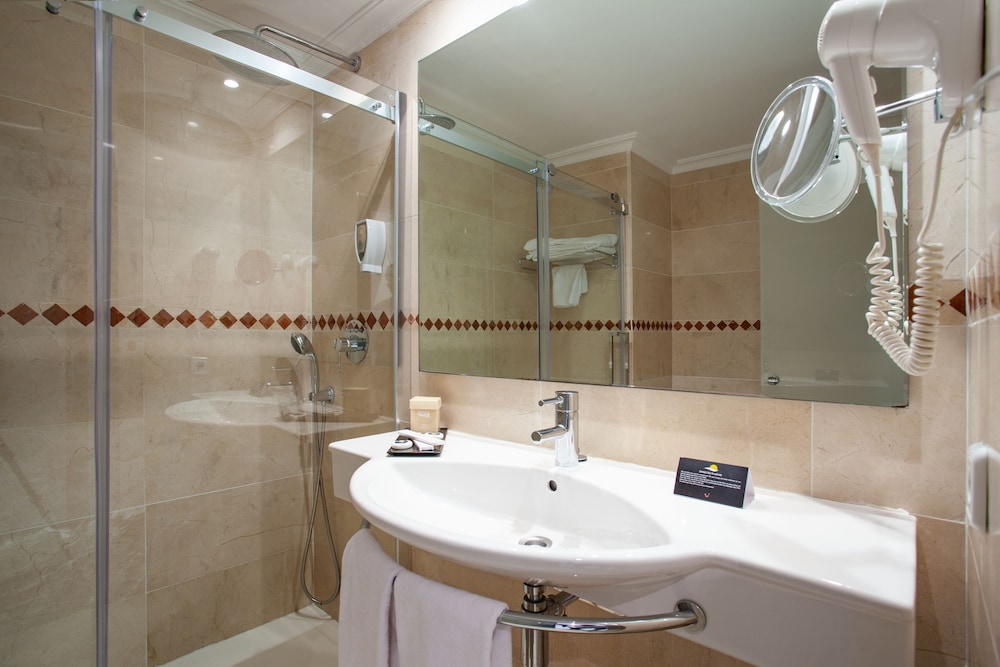 Grupotel Aguait Resort & Spa - Adults Only 50/50