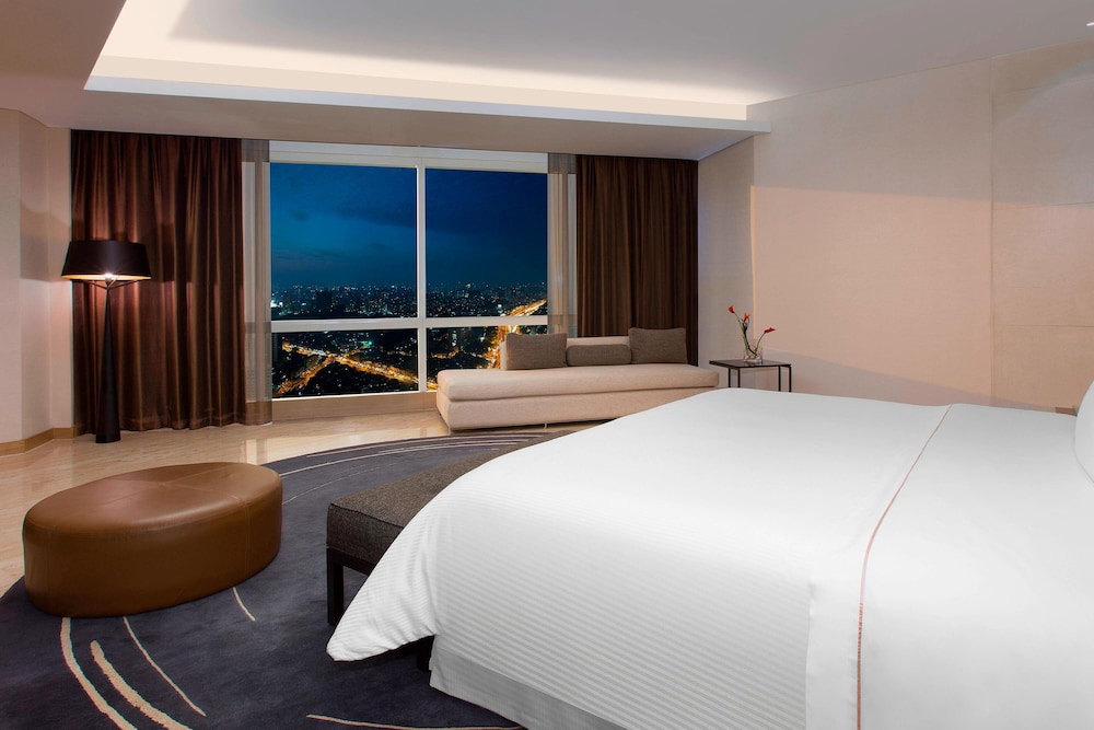 The Westin Mumbai Garden City 15/44