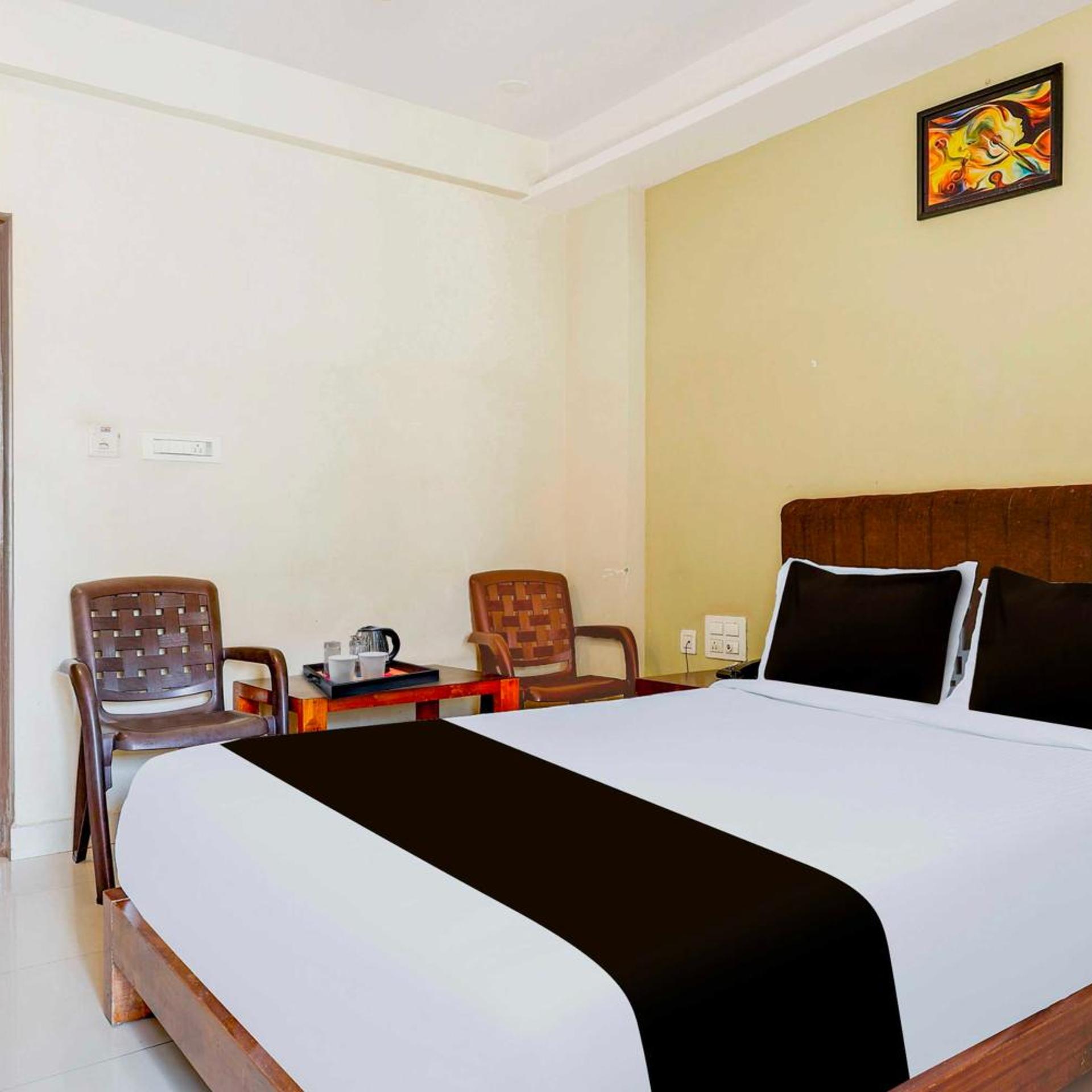 Sri Maharaja Inn 22/50