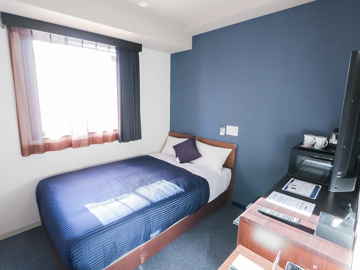 Semi Room, Single, Double Bed, Smoking