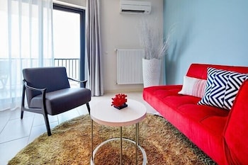 Med Inn Boutique Hotel 28/56