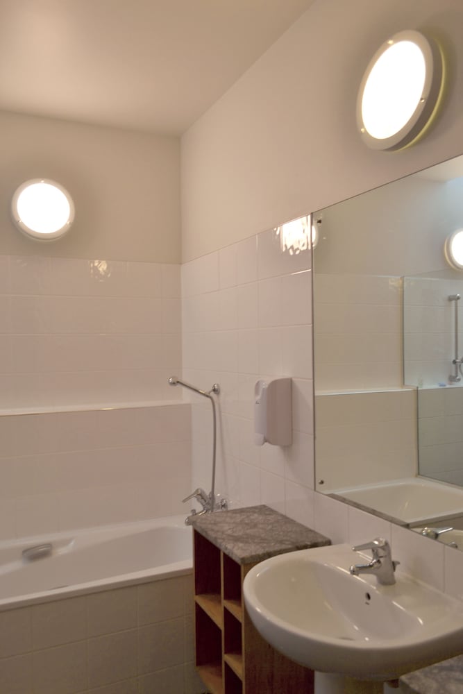U Boutique Hotel Wellington, SureStay Collection by BW 67/68