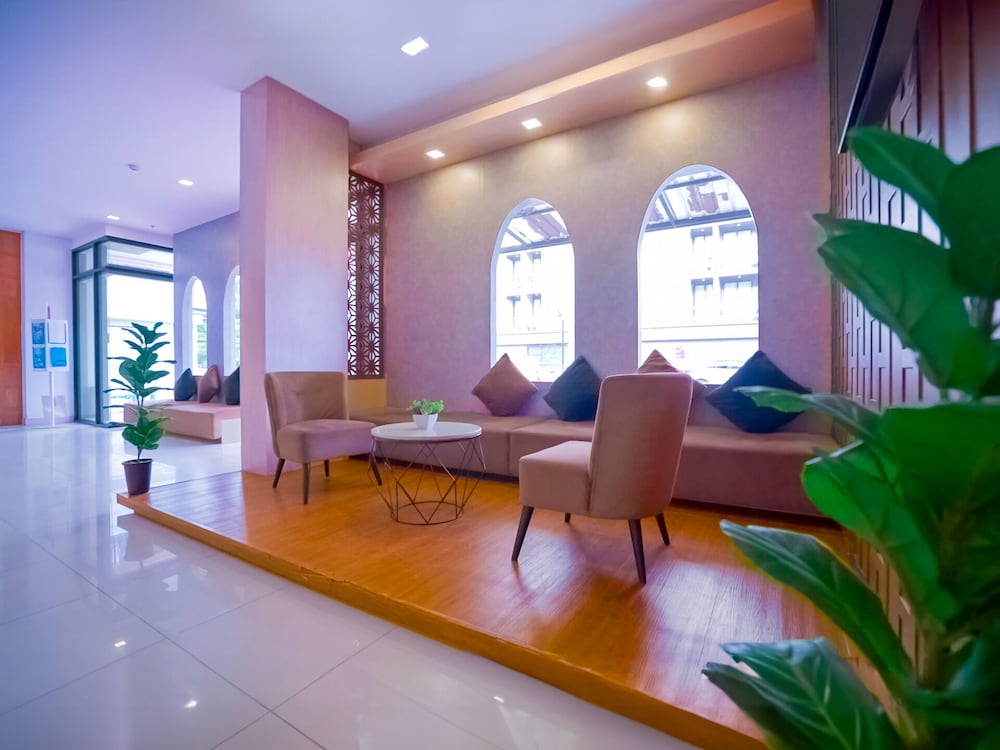 PHOENIX HOTEL KARON BEACH 20/50