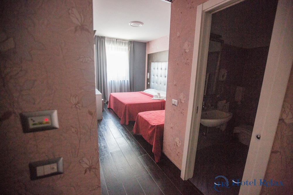 Hotel Relax Roma Nord 48/50