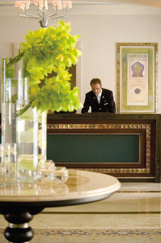 Four Seasons Hotel Istanbul at the Bosphorus 10/80