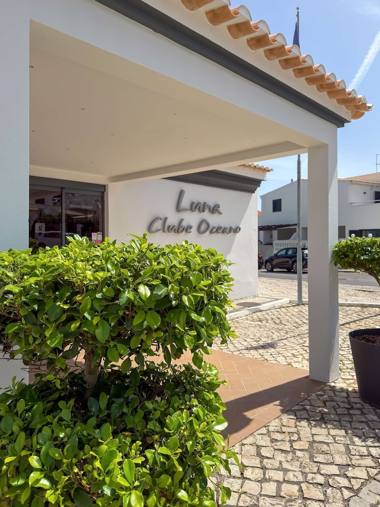 Luna Aparthotel Clube Oceano 38/50