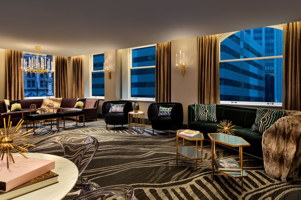 EXchange Hotel Vancouver 59/67