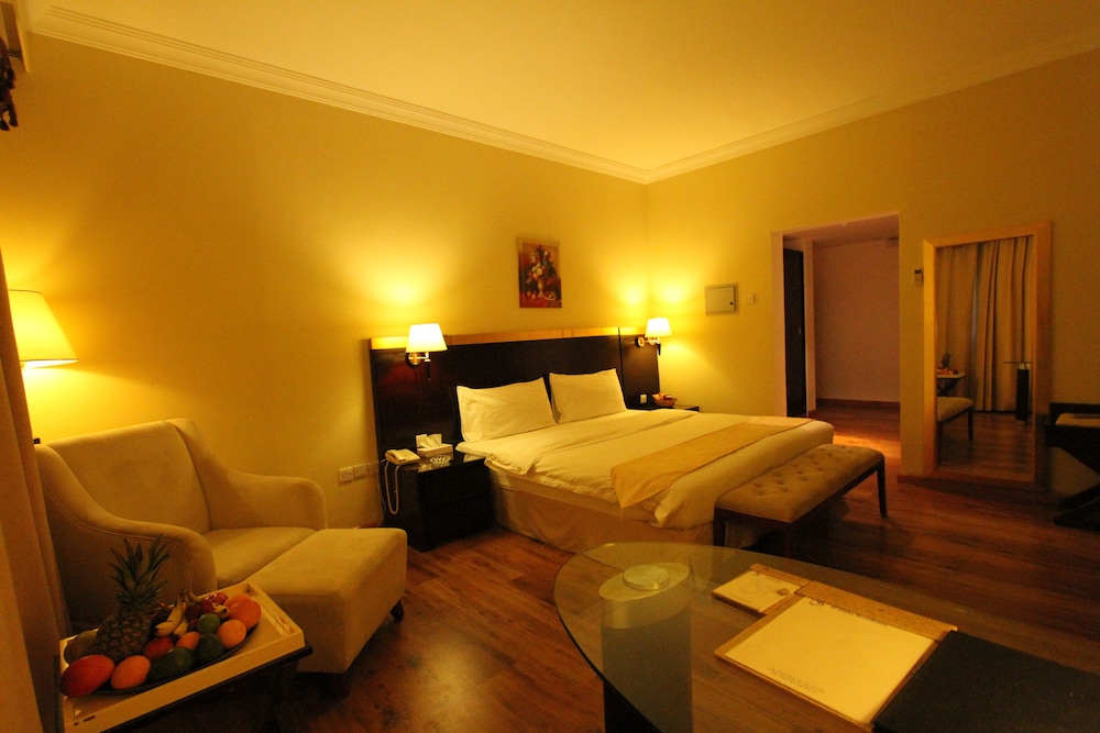 Al Maha Residence Rak 8/20