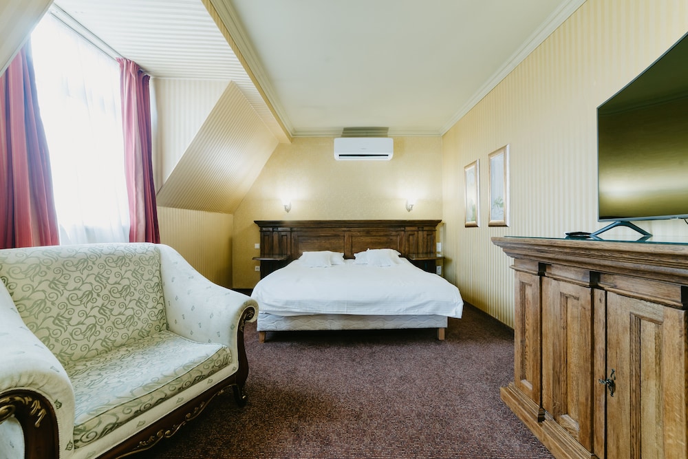 Topaz Boutique Hotel 4/37