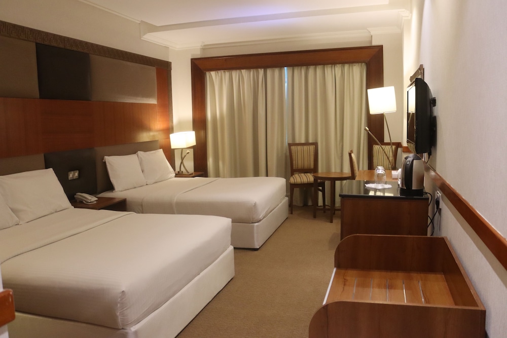 GSS Avenue Hotel 11/39
