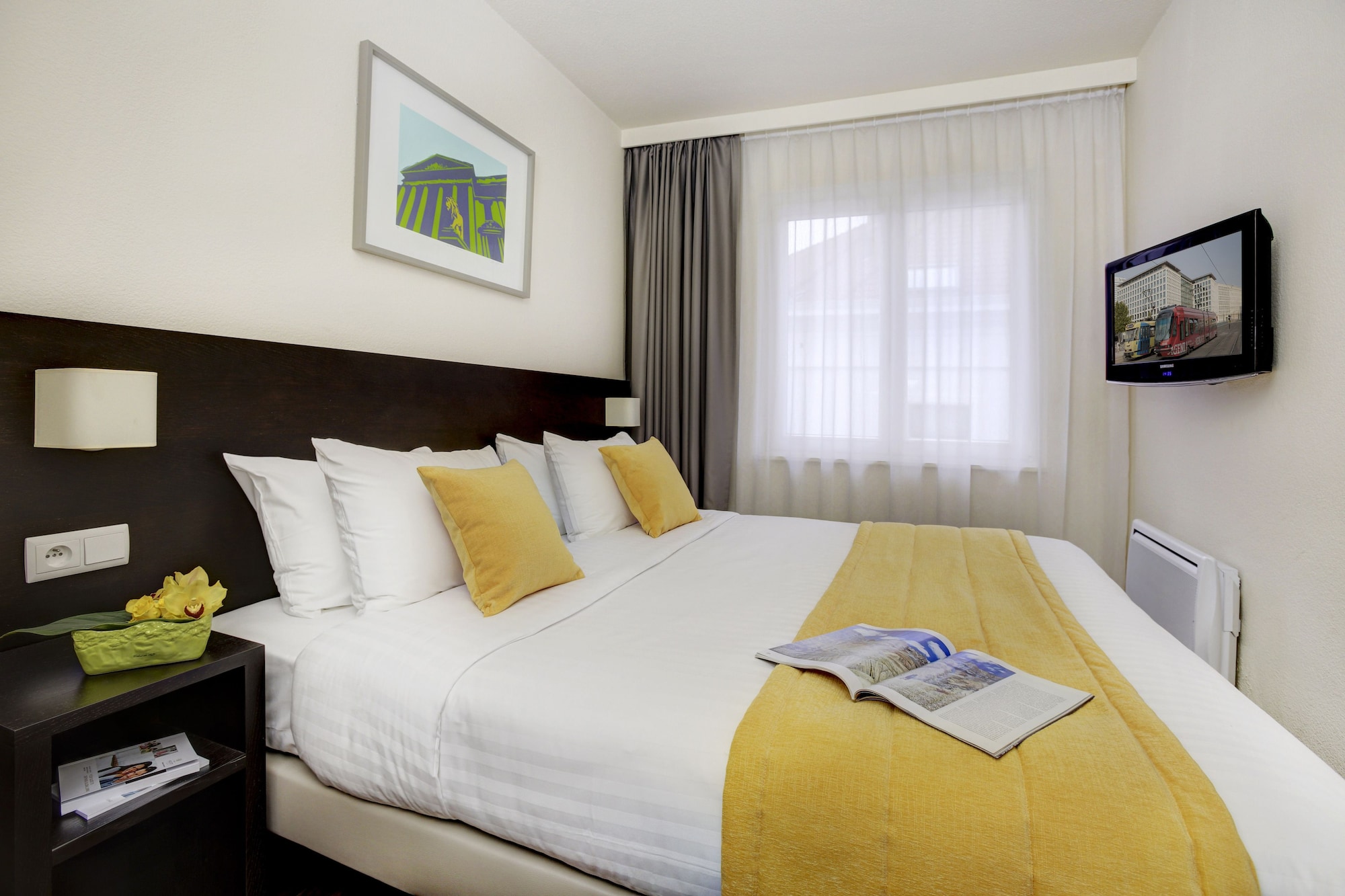 rooms