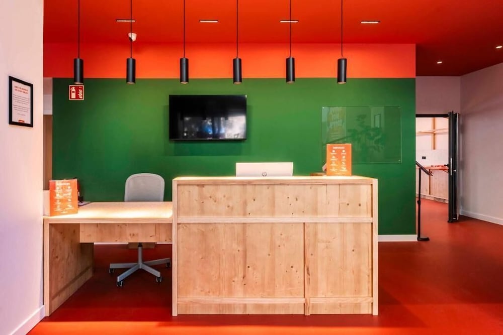 Lobby at easyHotel Barcelona La Sagrera, BARCELONA
