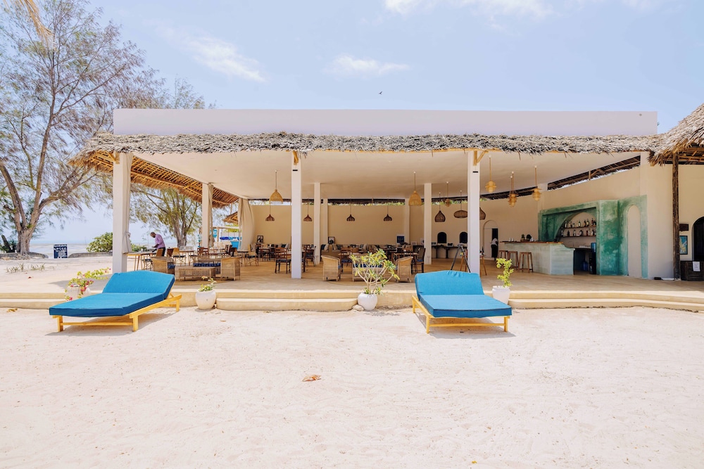 Spice Island Hotel and Resort 55/64