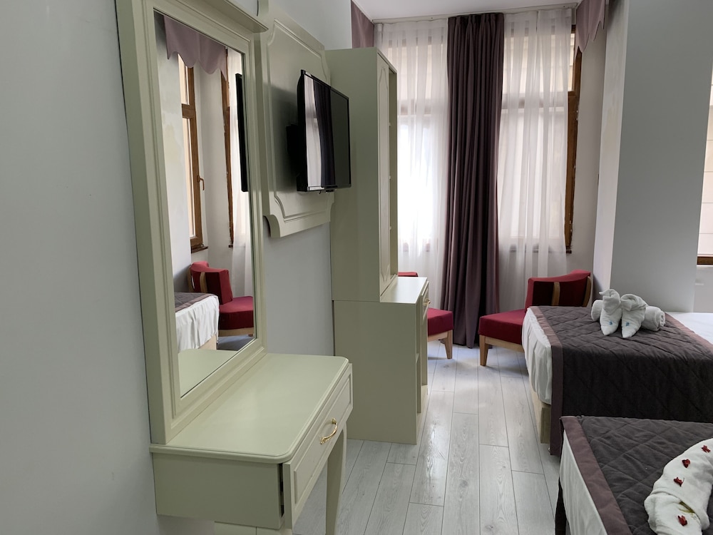 Taksim Diamond Hotel 33/46