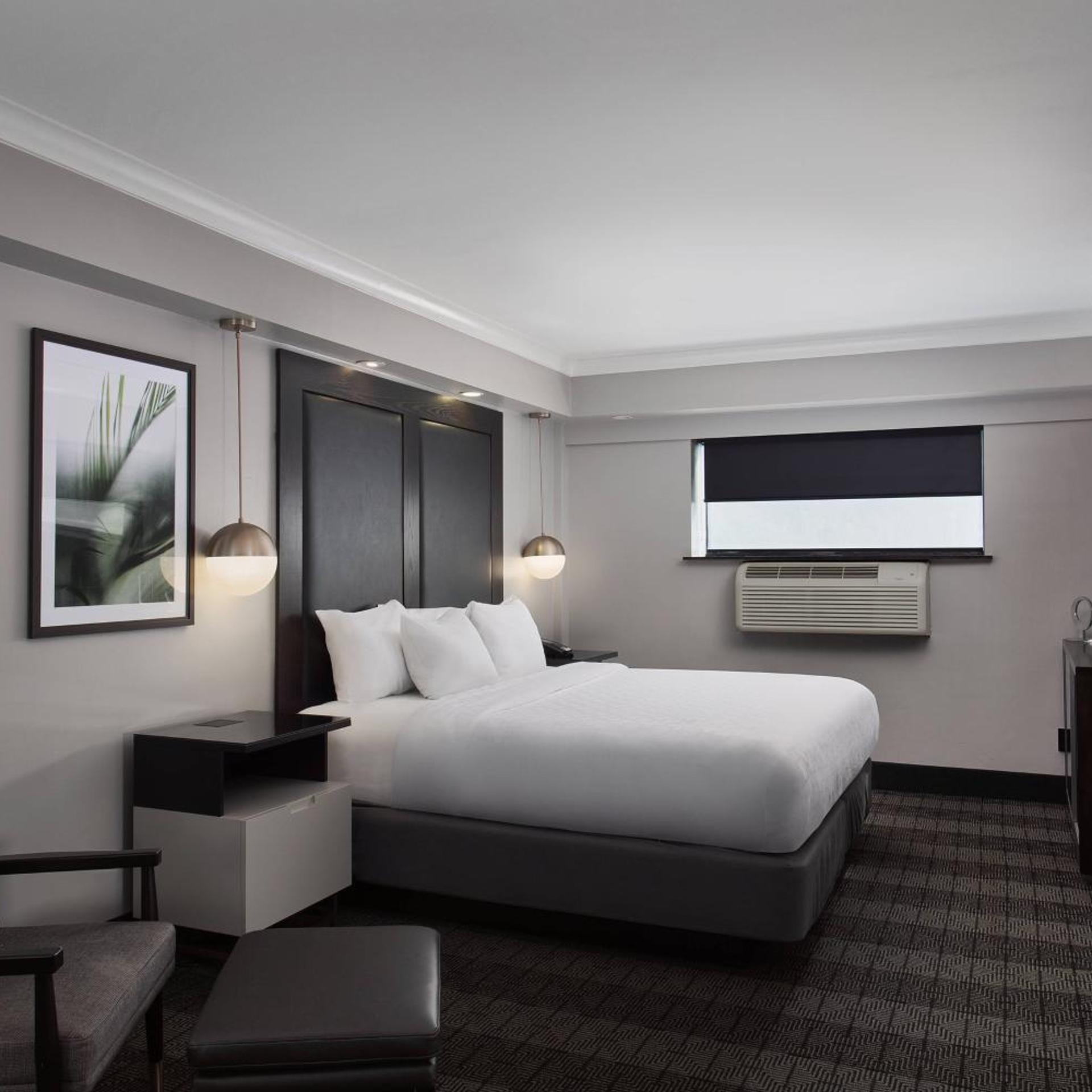 Preferred, Guest Room, King Bed، Hotel Duval Autograph Collection 3/10